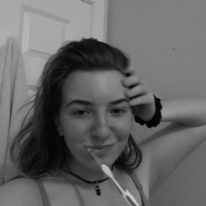 Meet your Posher, Aileen